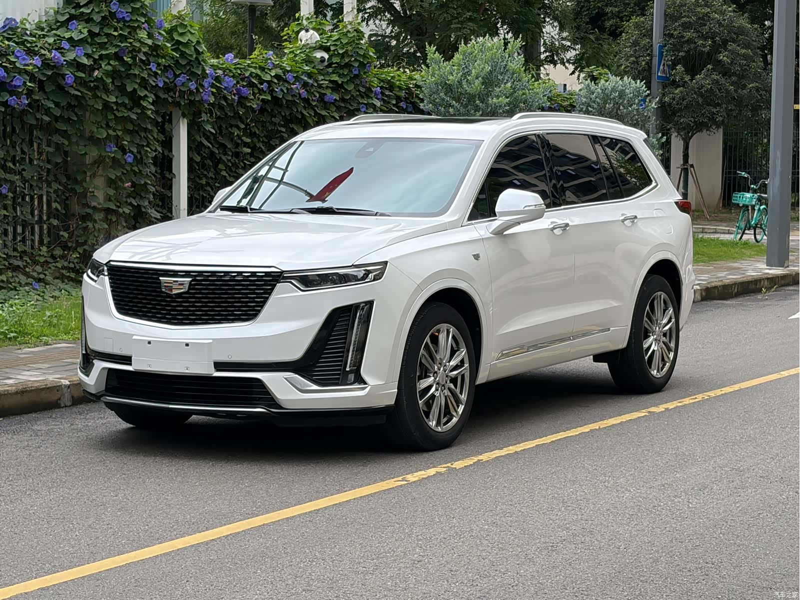 Cadillac XT6