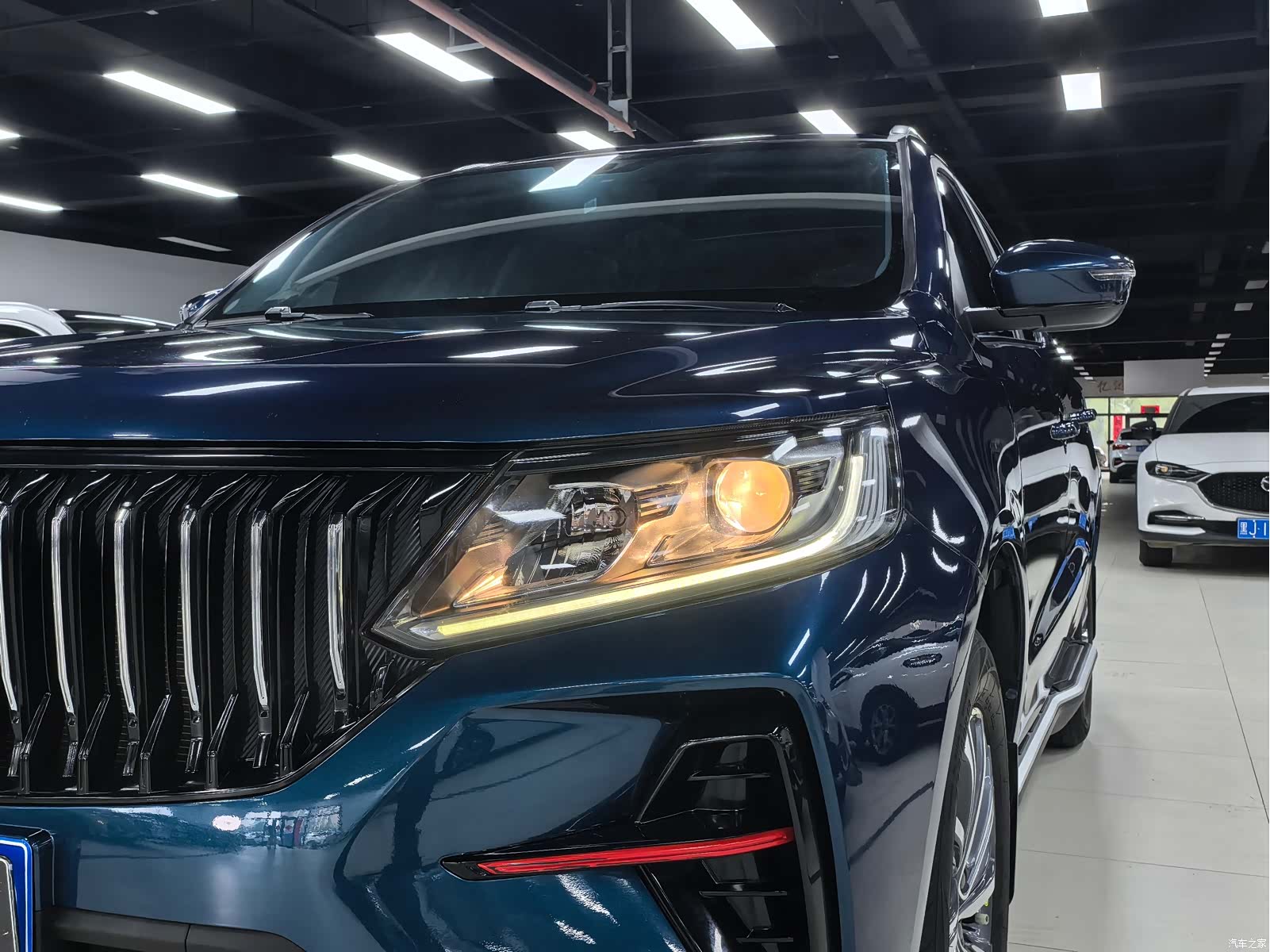 Geely X6, 2022 4