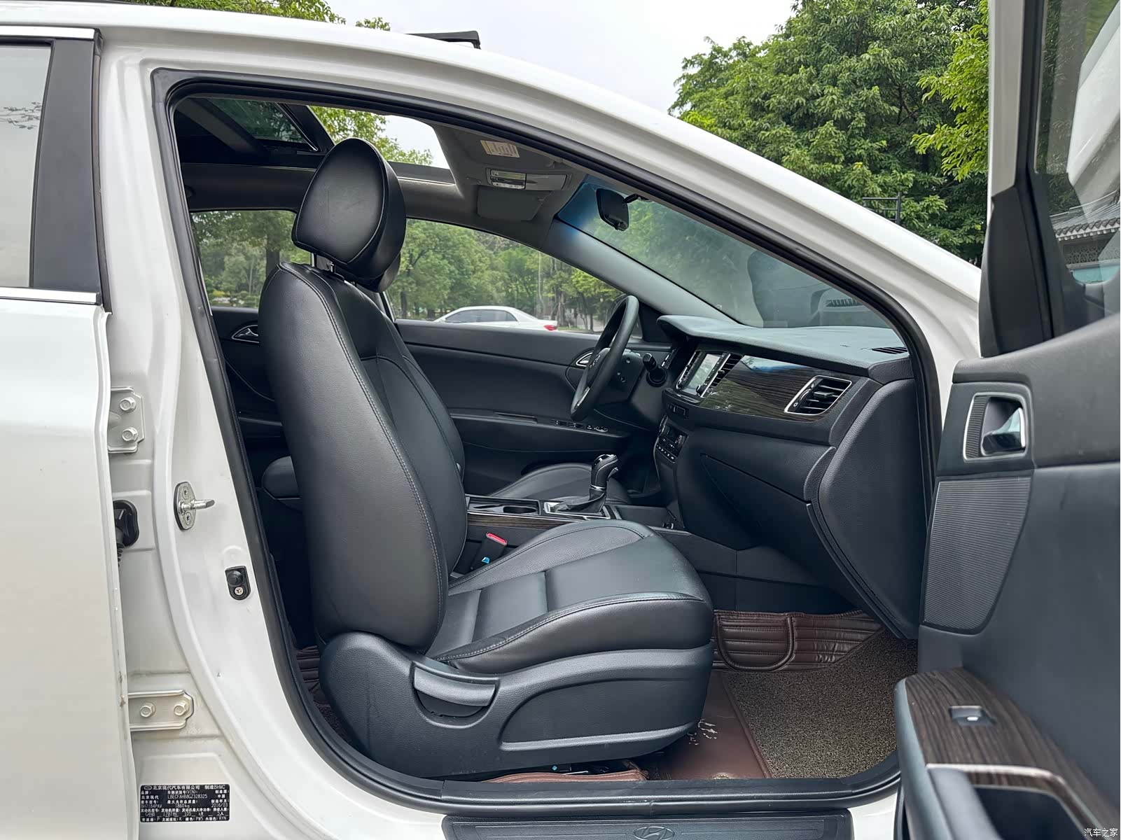 Hyundai GLS, 2016 24