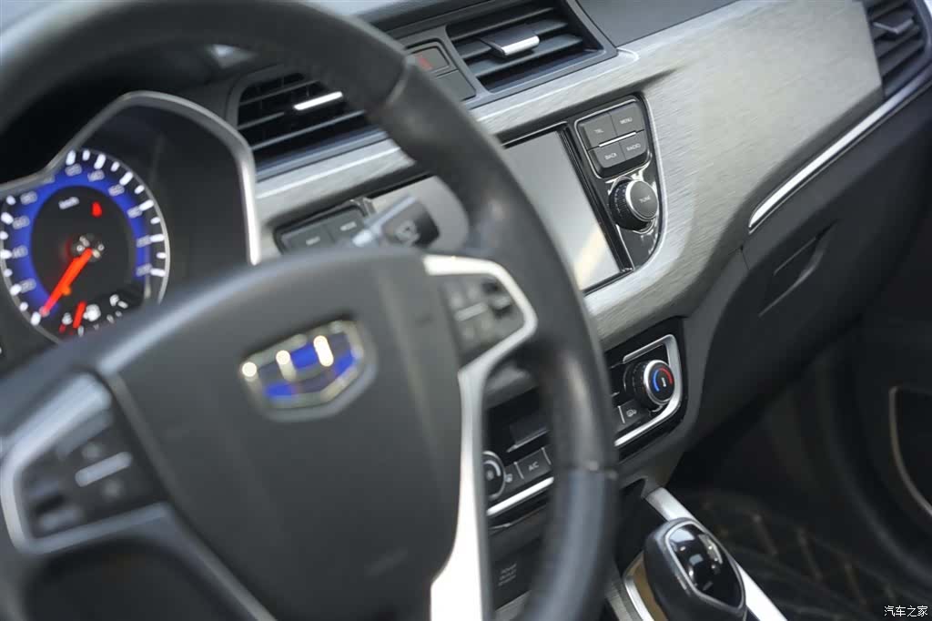 Geely X3, 2020 12