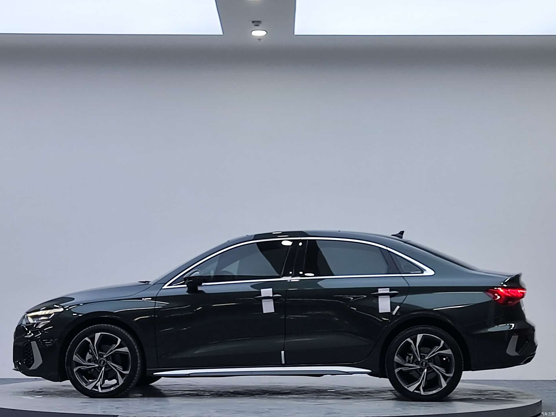 Audi A3, 2022 все фото