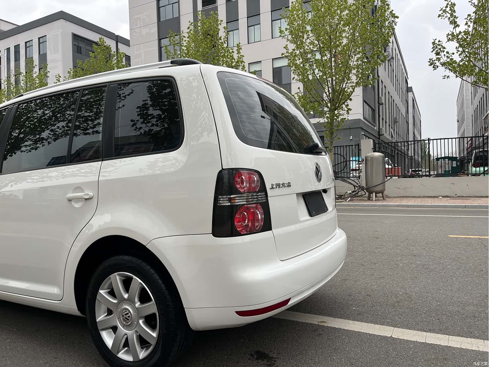 Volkswagen L, 2018 7