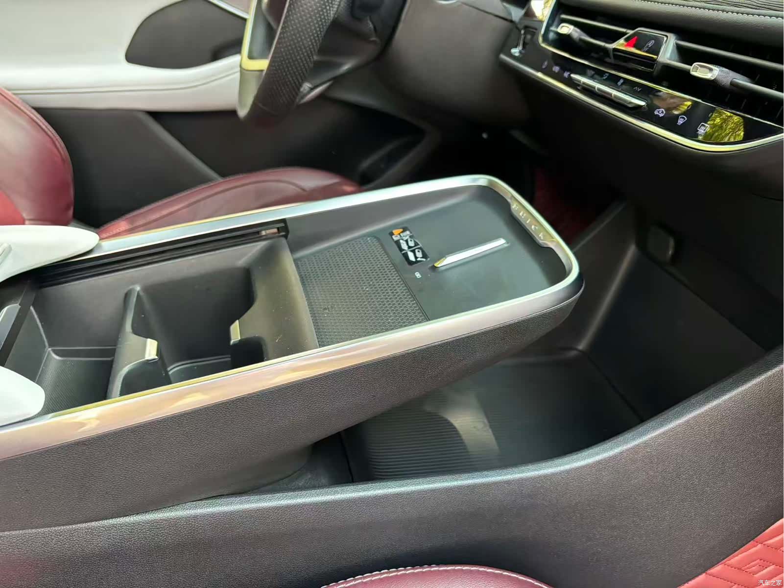 Buick LaCrosse, 2024 28
