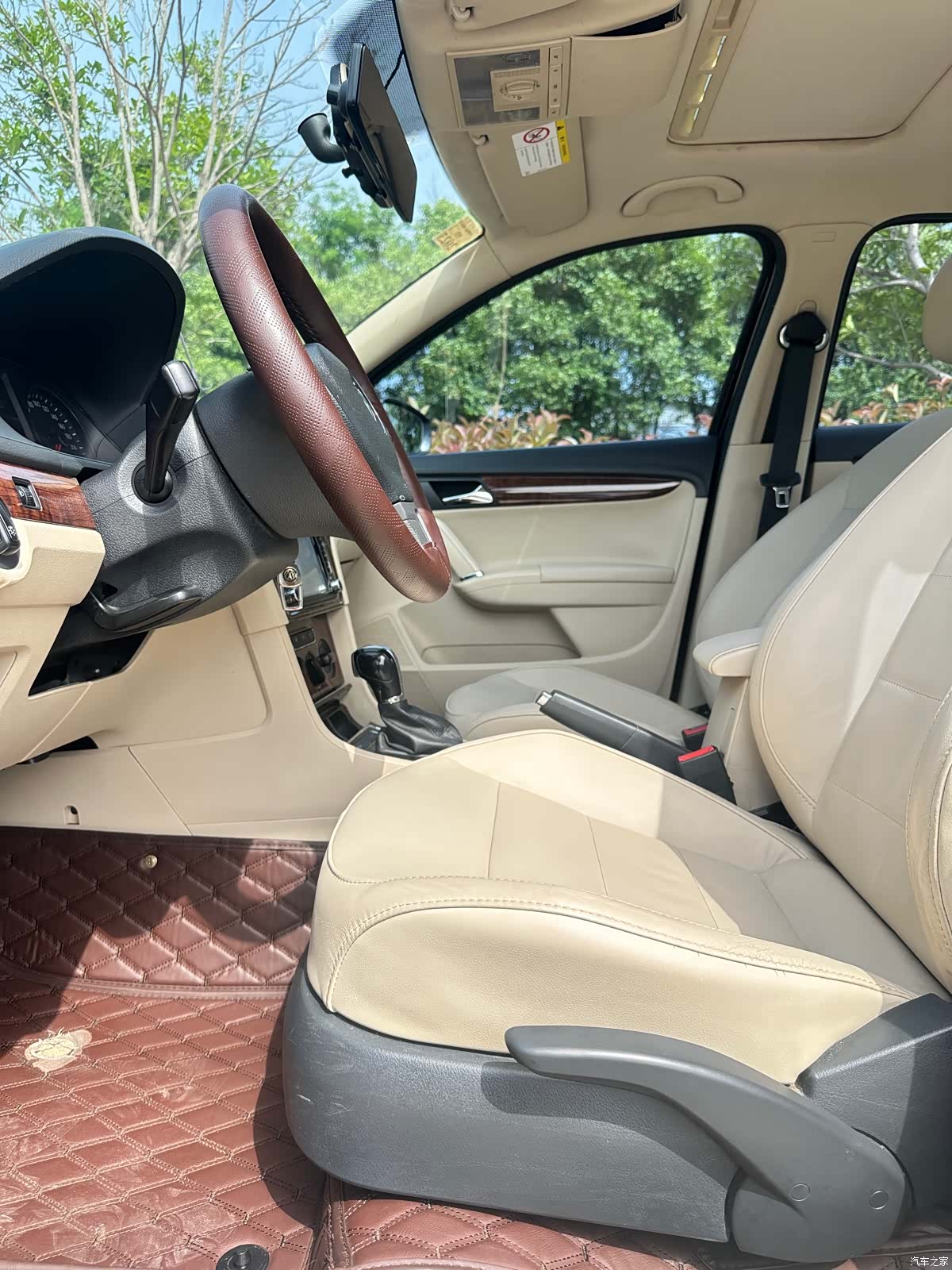 Volkswagen Lavida, 2015 15