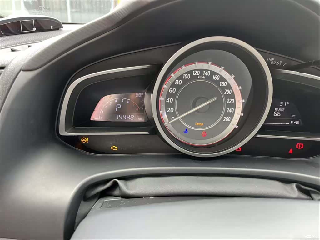 Mazda Mazda3, 2014 11