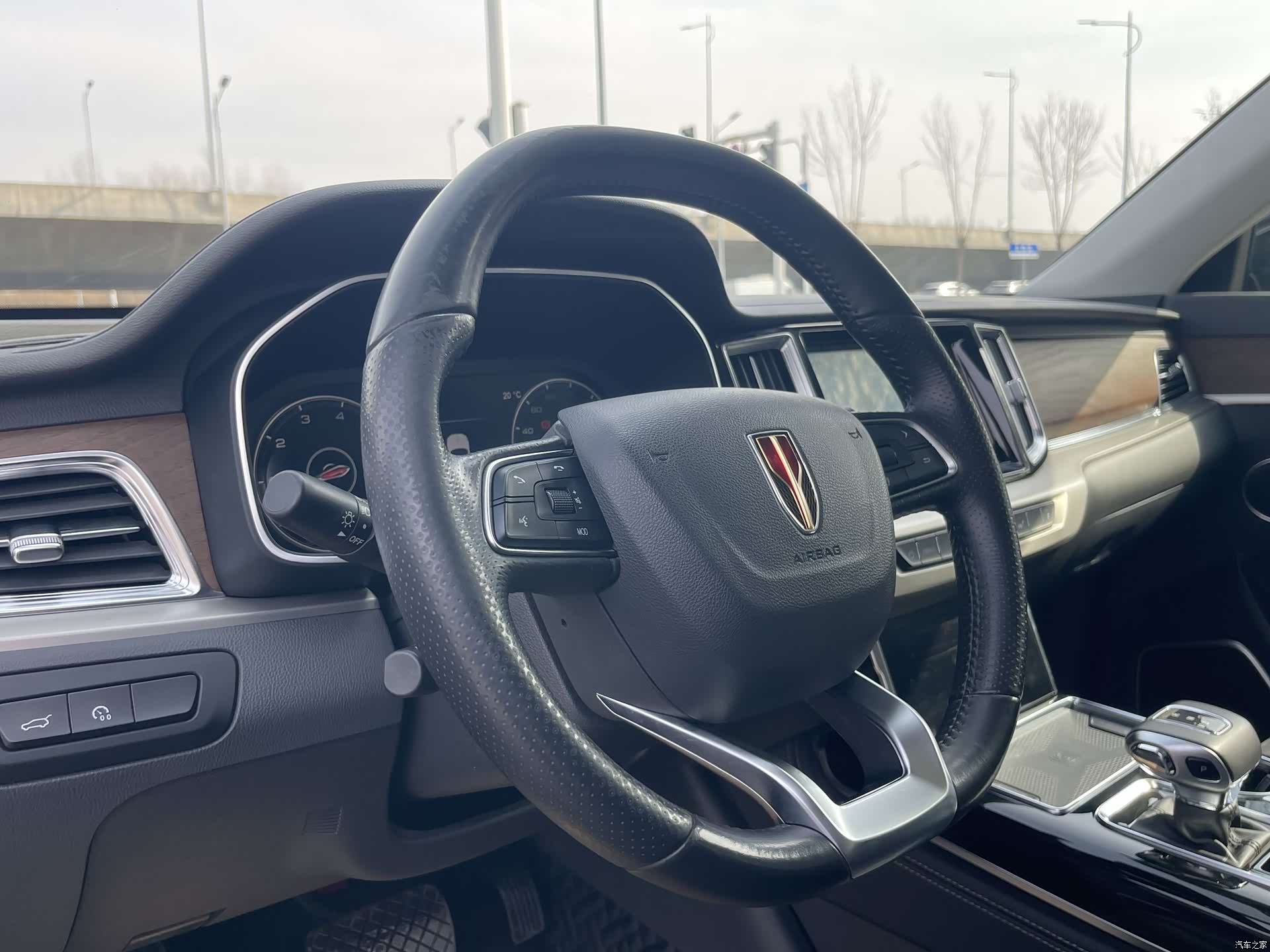 Hongqi HS7, 2022 8