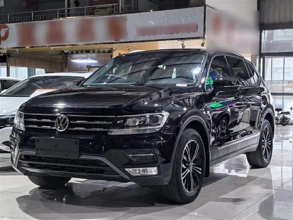 Volkswagen Tiguan L