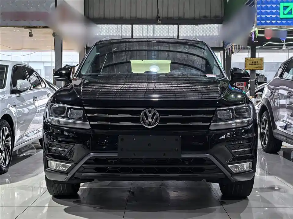 Volkswagen Tiguan L