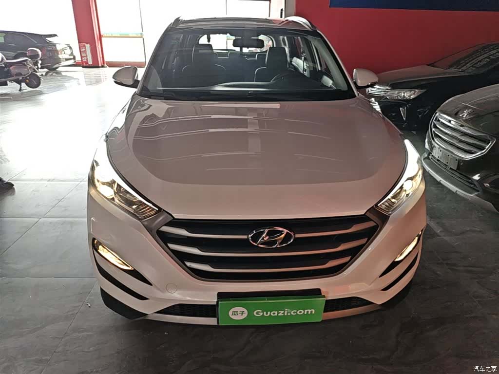 Hyundai Tucson, 2016 3