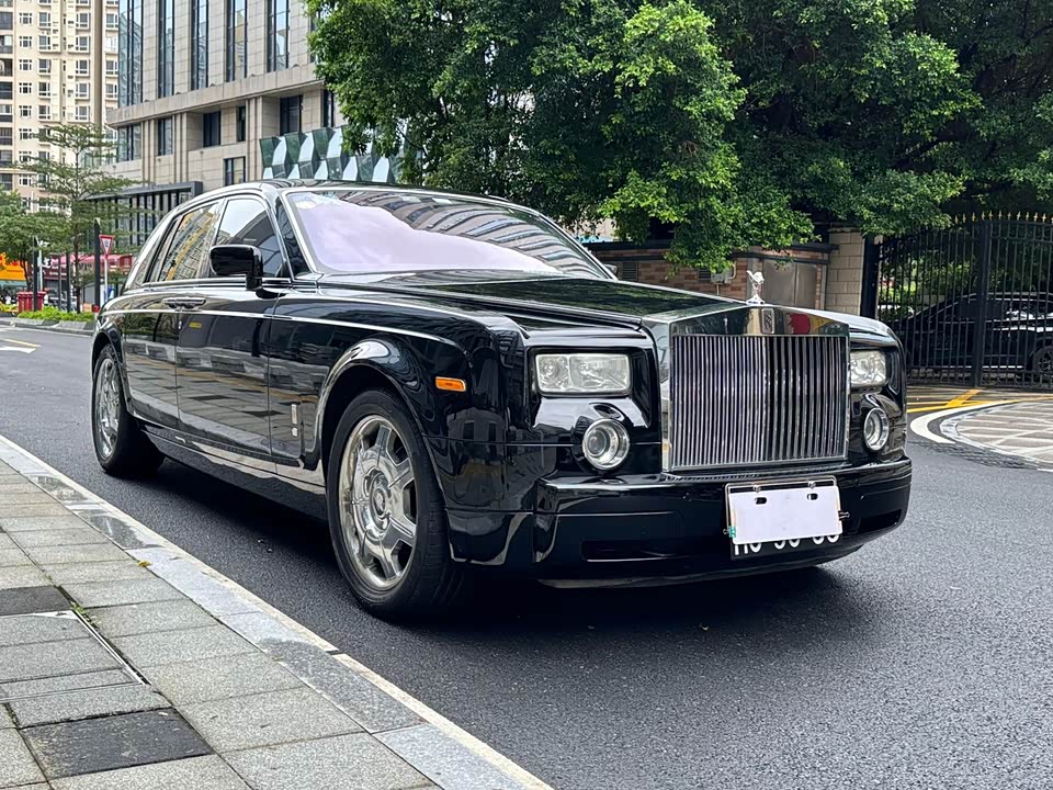 Rolls-Royce Phantom