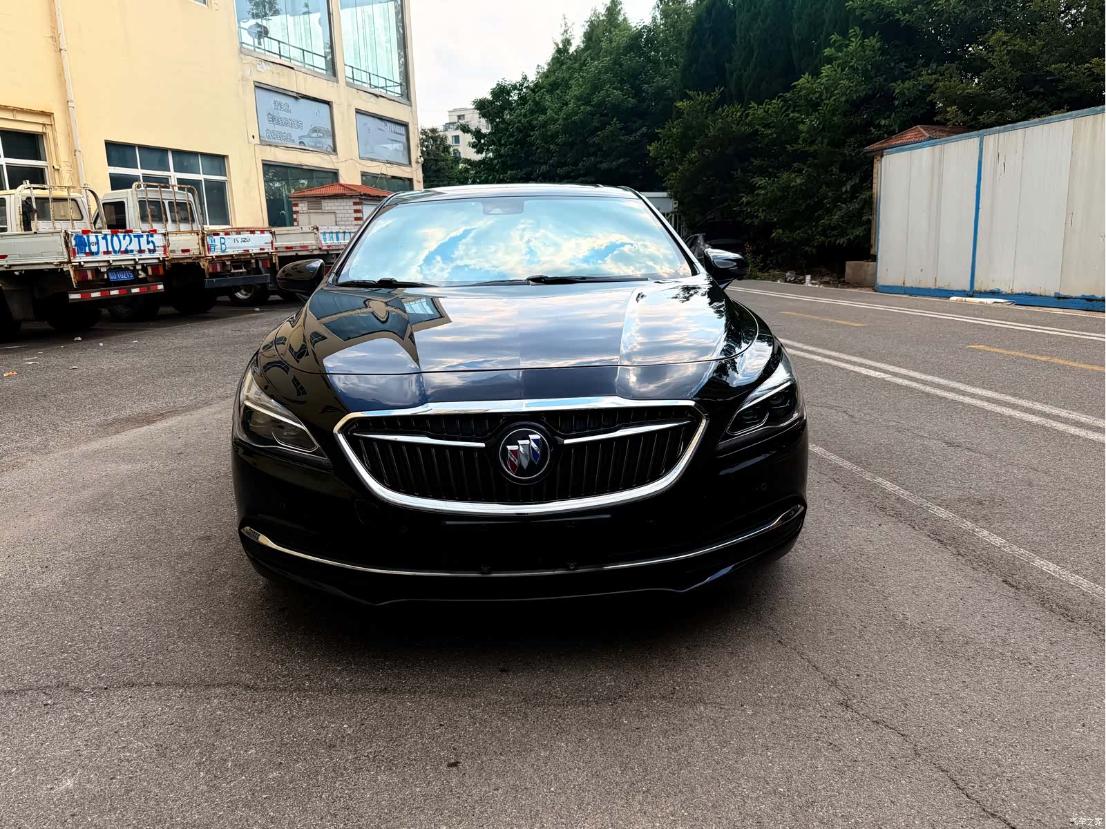 Buick LaCrosse, 2018 1