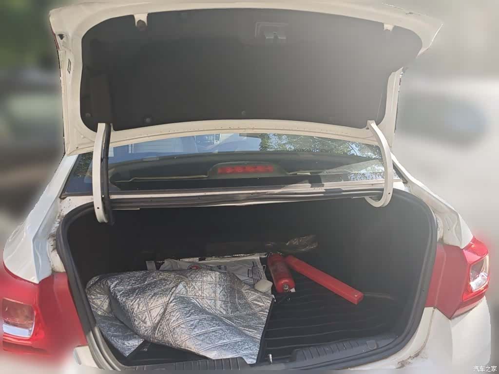 Chevrolet SE, 2016 20
