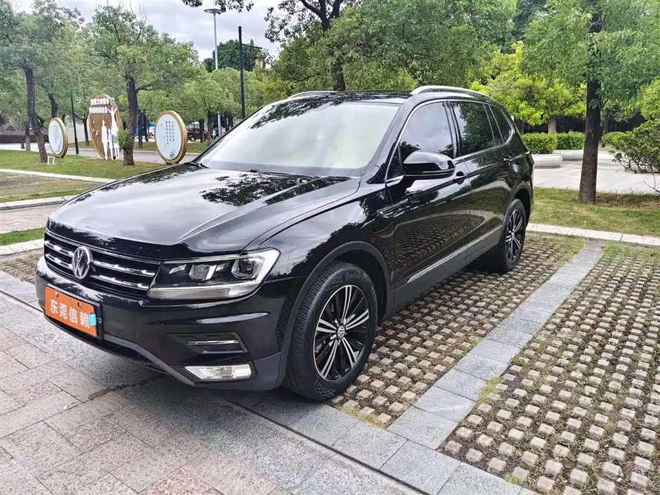 Volkswagen Tiguan L