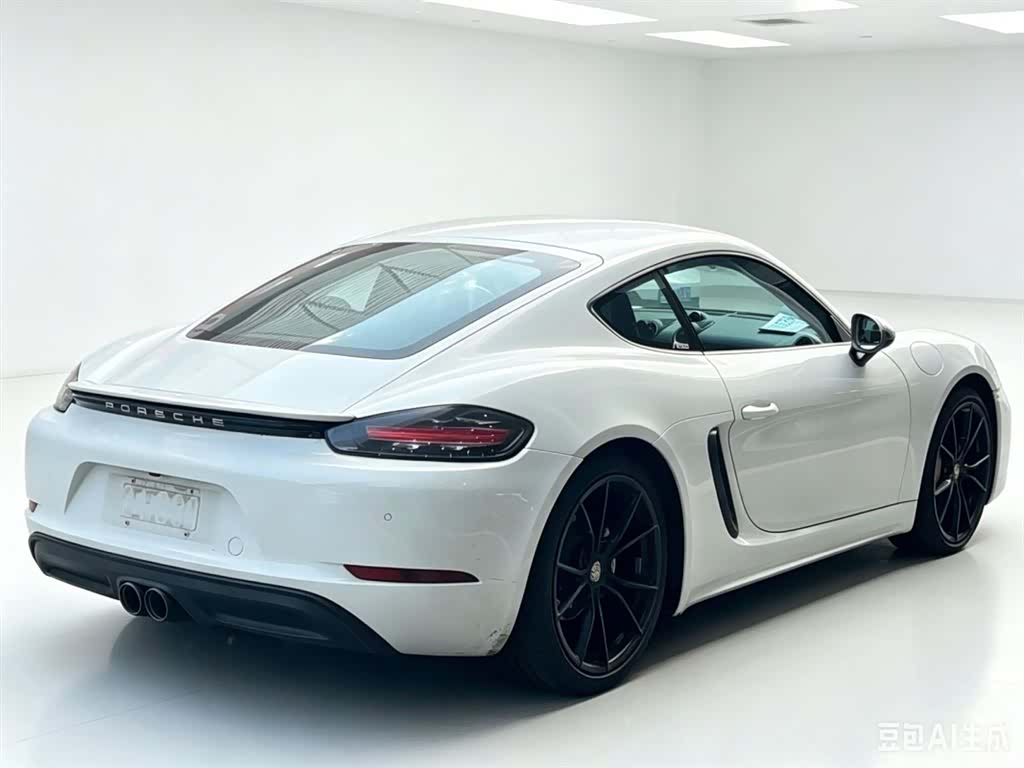 Porsche Cayman, 2020 все фото