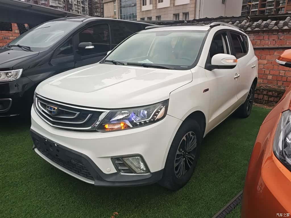 Geely X6, 2017 1