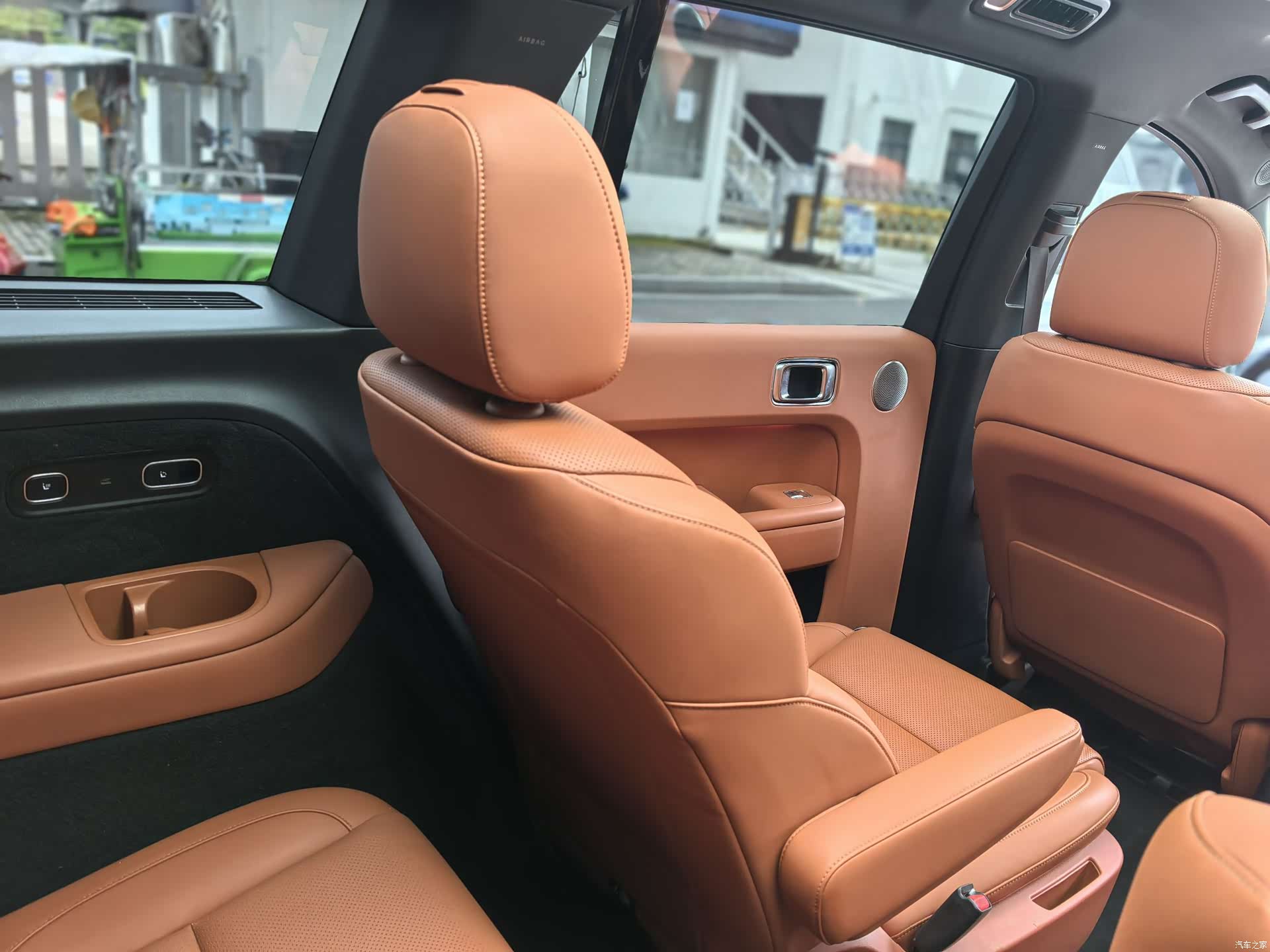 Li Auto L9, 2023 19