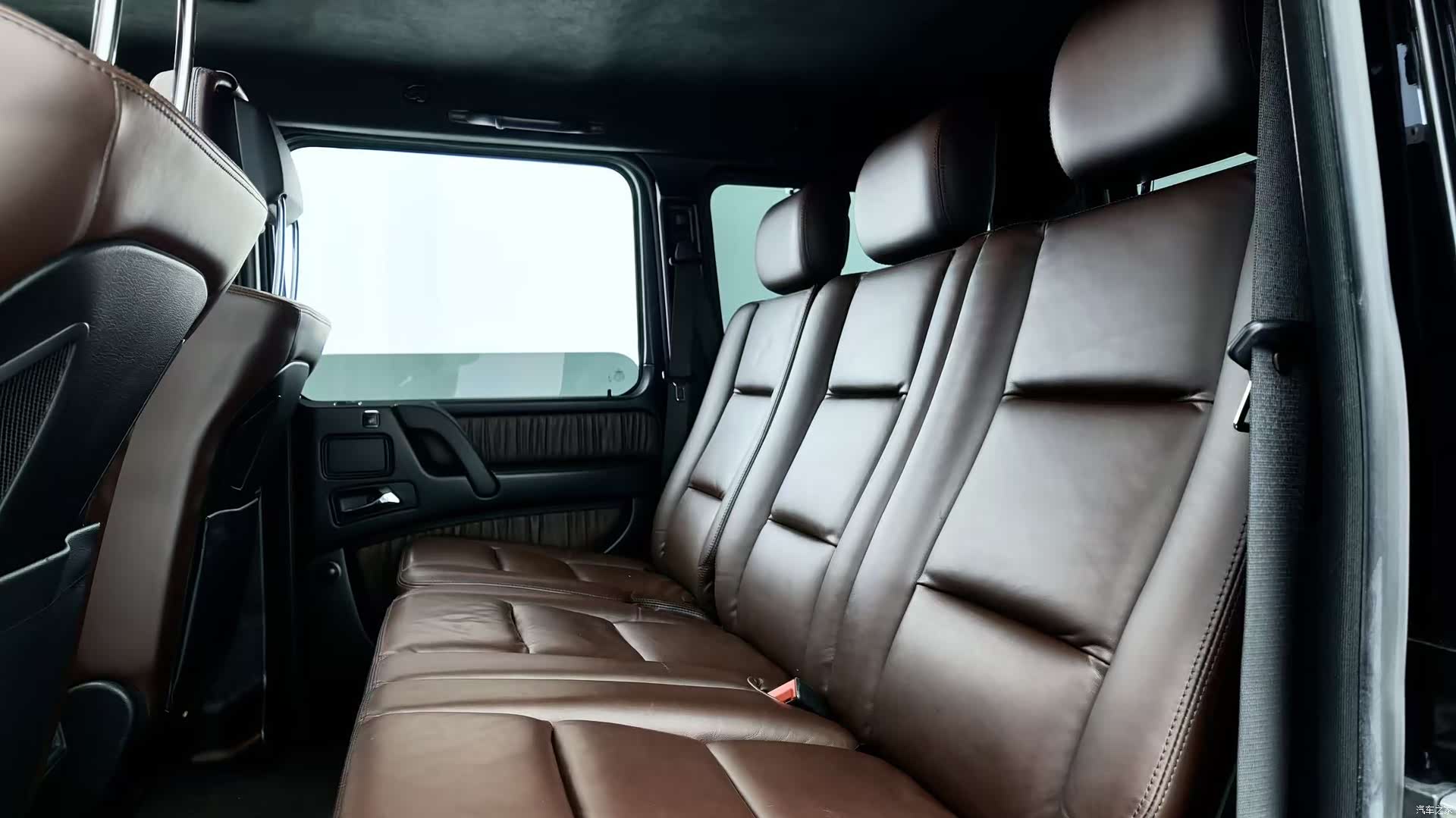 Mercedes-Benz G-Class, 2018 8