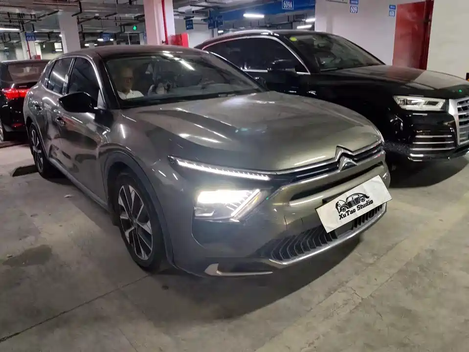 Citroen Versailles C5 X