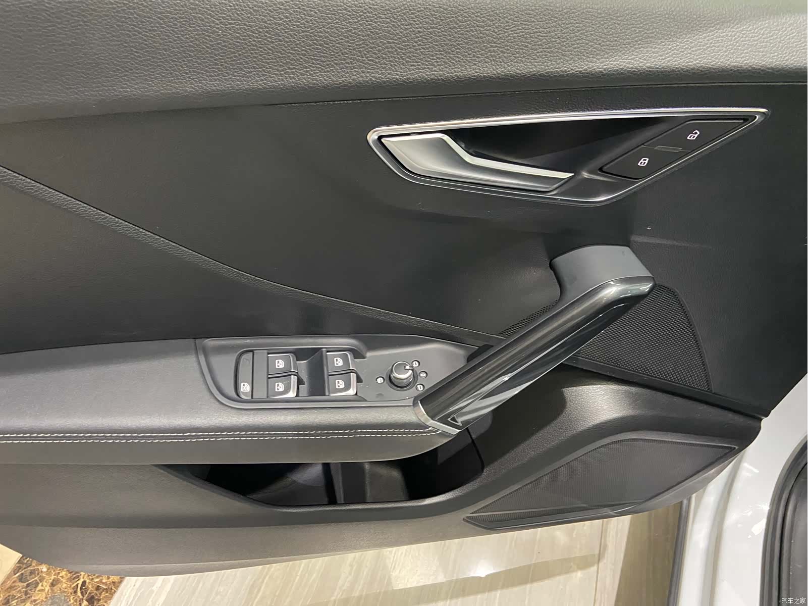 Audi Q2L, 2022 17