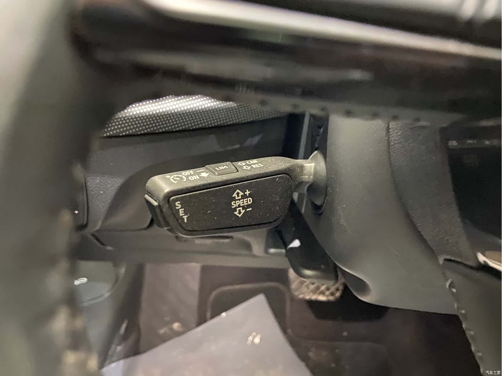 Audi Q2L, 2022 23