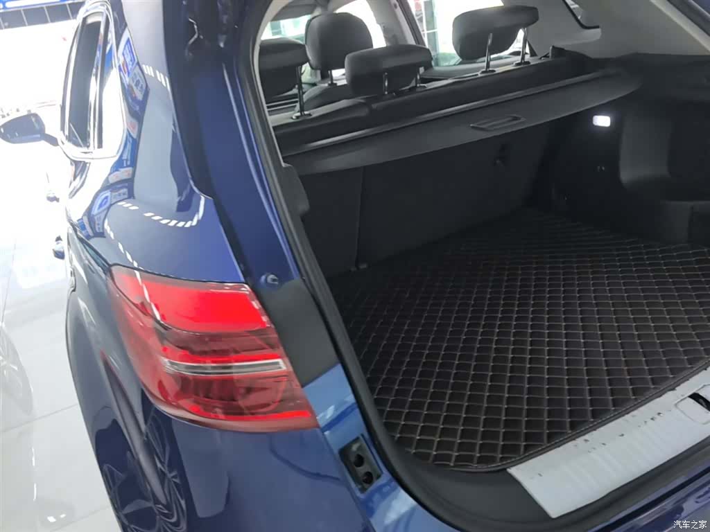 Hongqi HS5, 2023 все фото