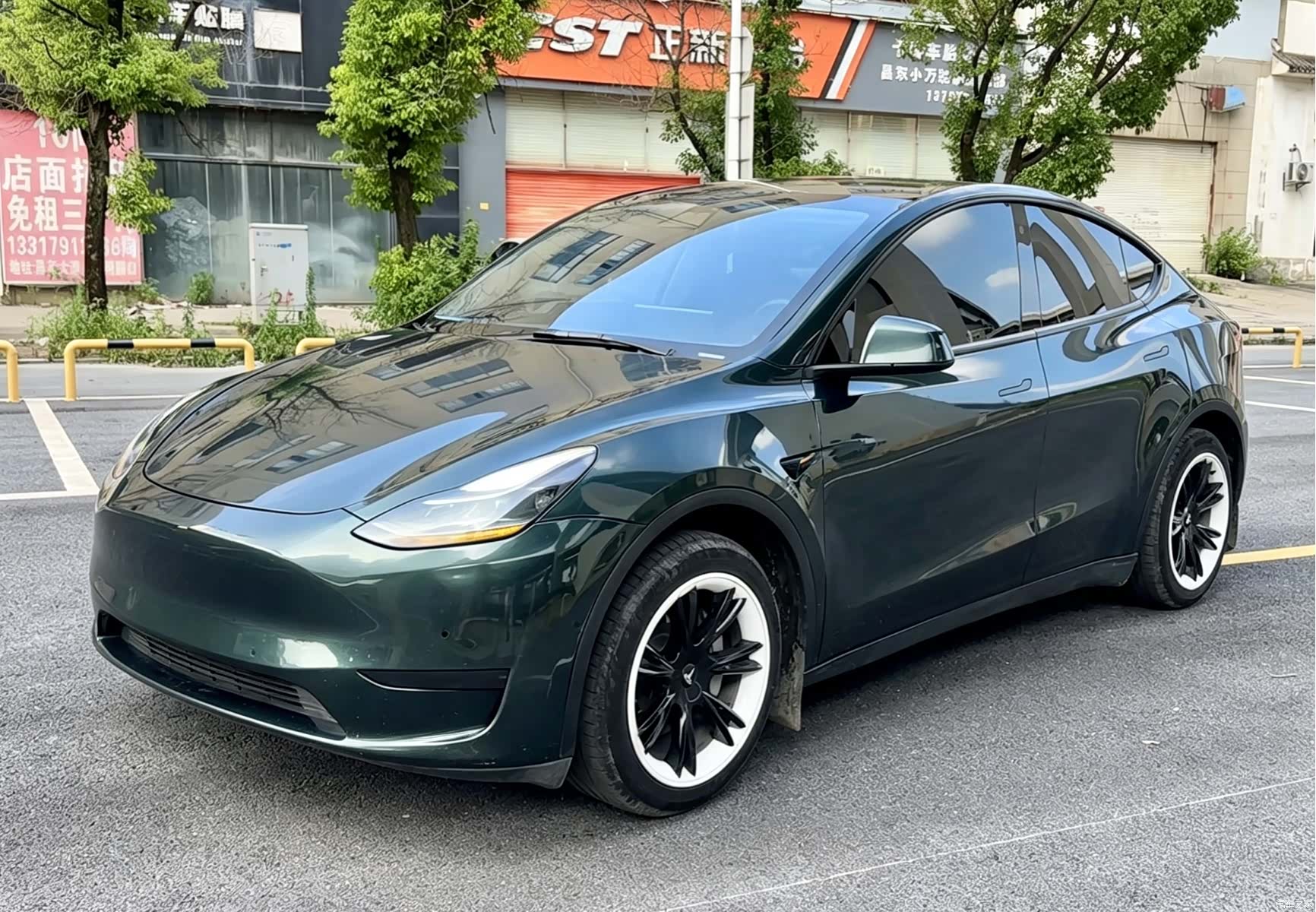 Tesla Model Y, 2022 1