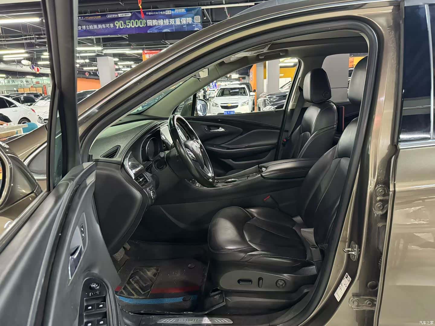 Buick Envision Plus, 2019 4