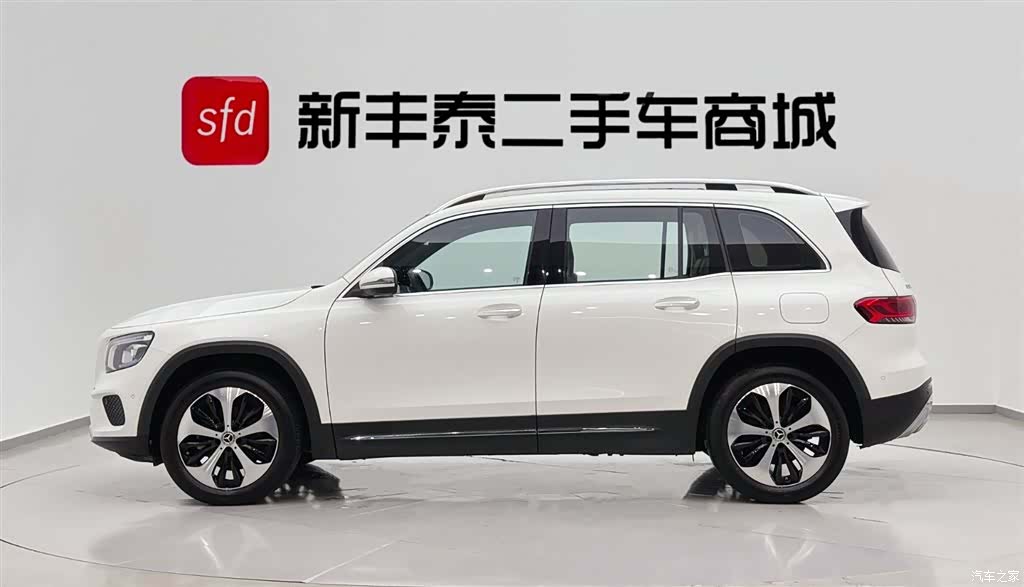 Mercedes-Benz GLB, 2021 4