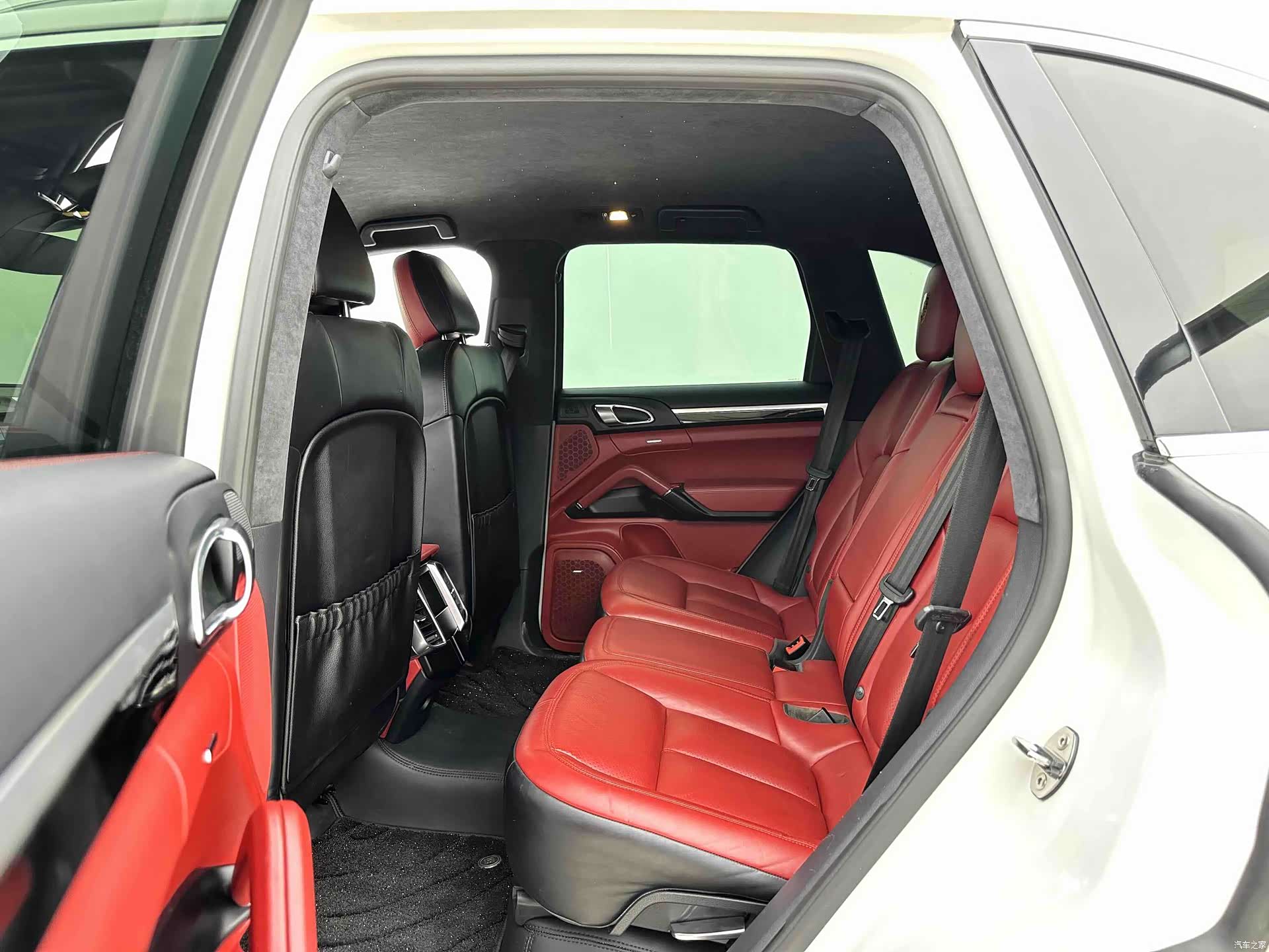 Porsche Cayenne, 2018 7