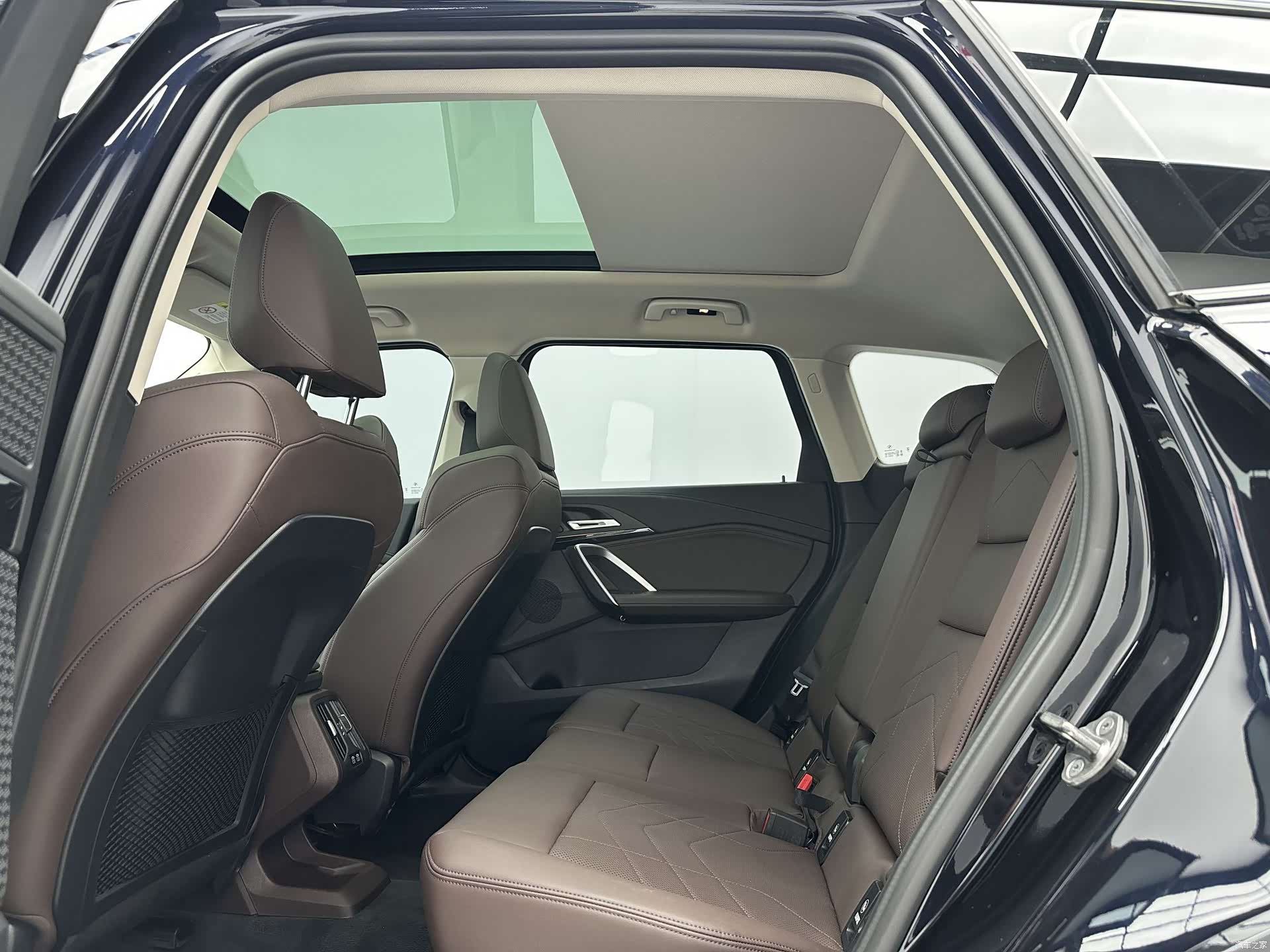 BMW X1, 2023 6