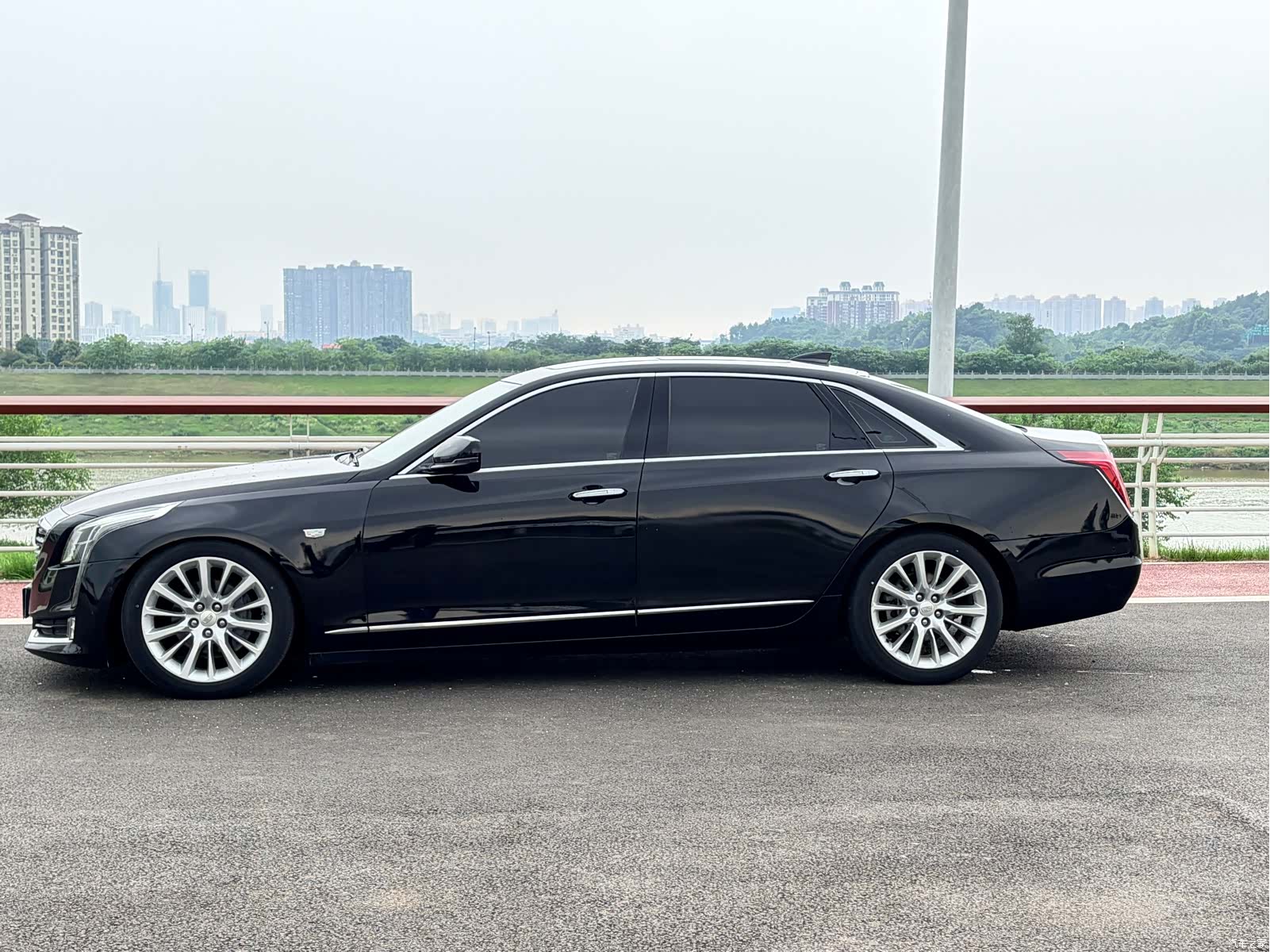 Cadillac CT6, 2018 2