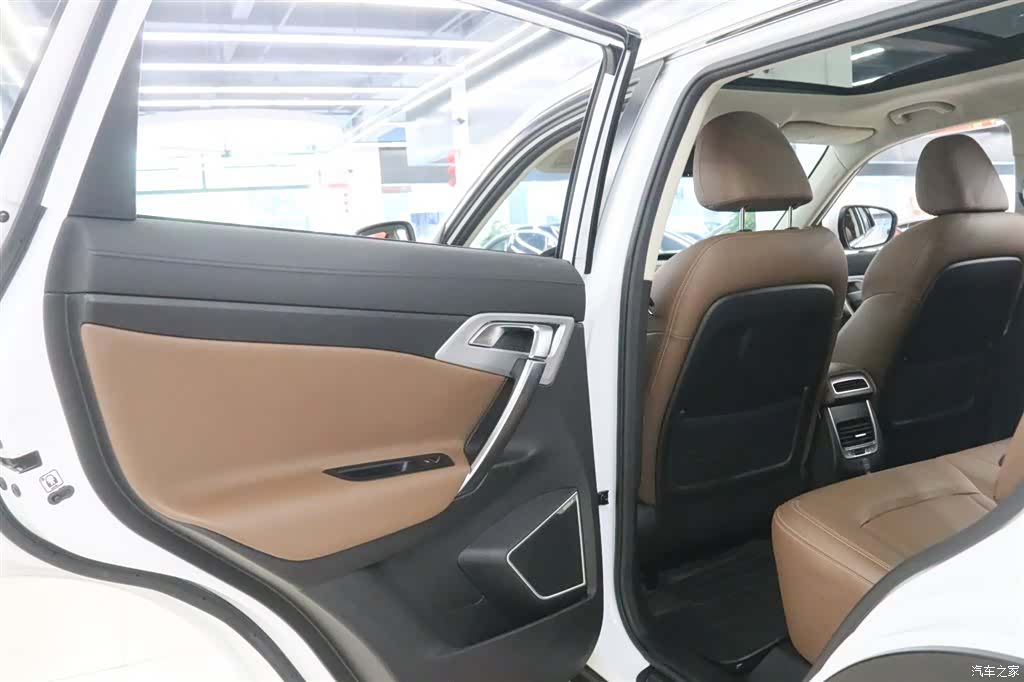 Geely Boyue, 2018 16