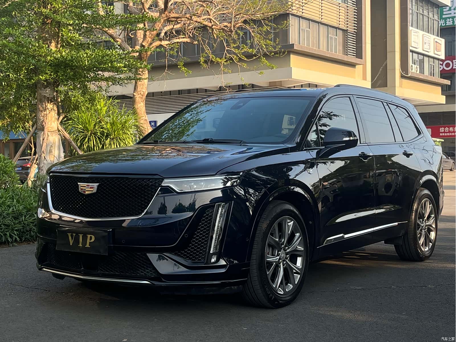 Cadillac XT6