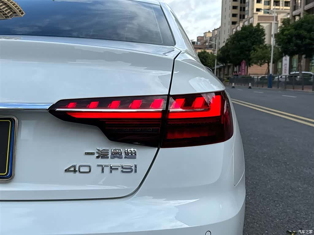 Audi A4L, 2022 14