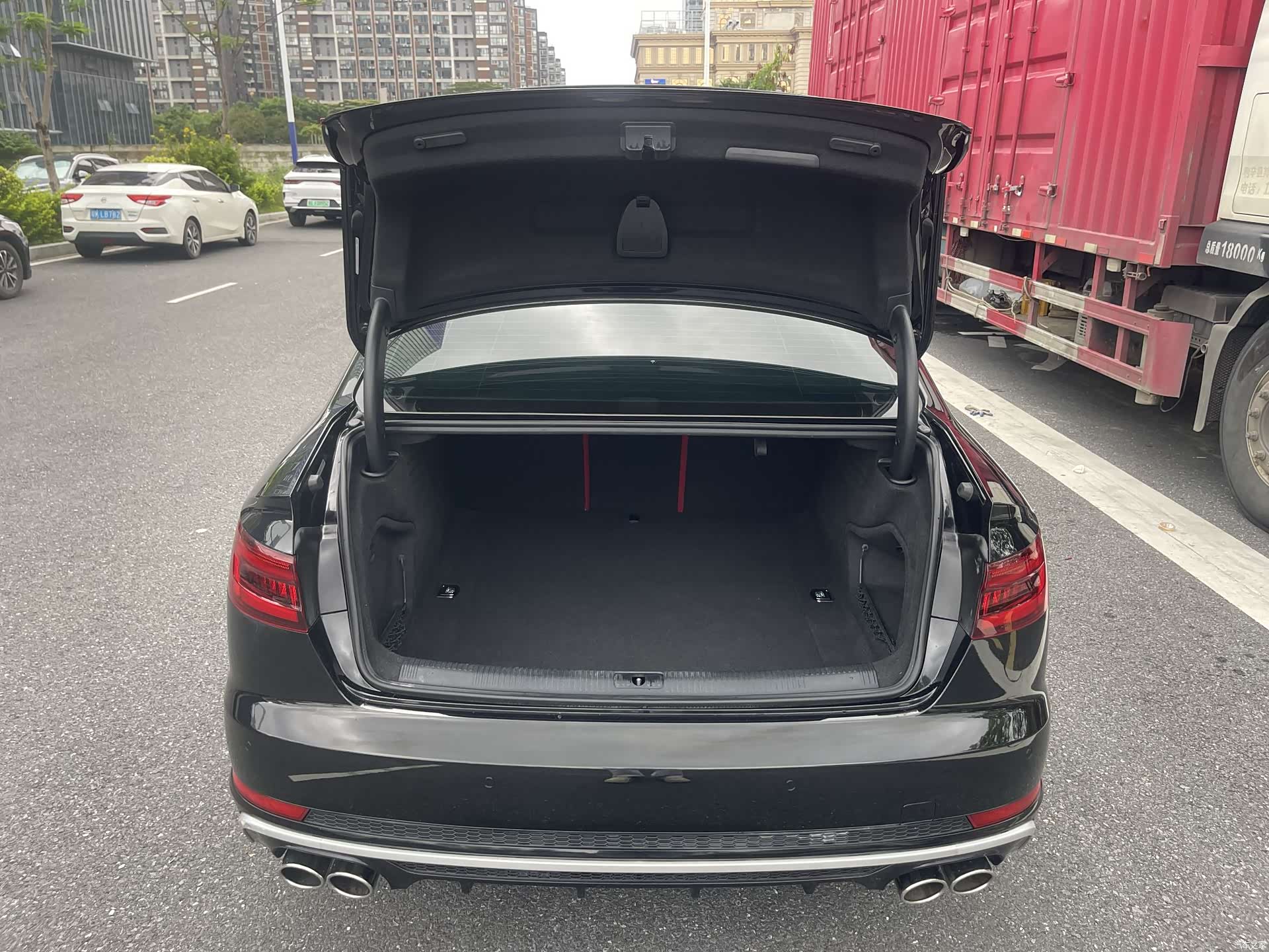 Audi A4L, 2019 20