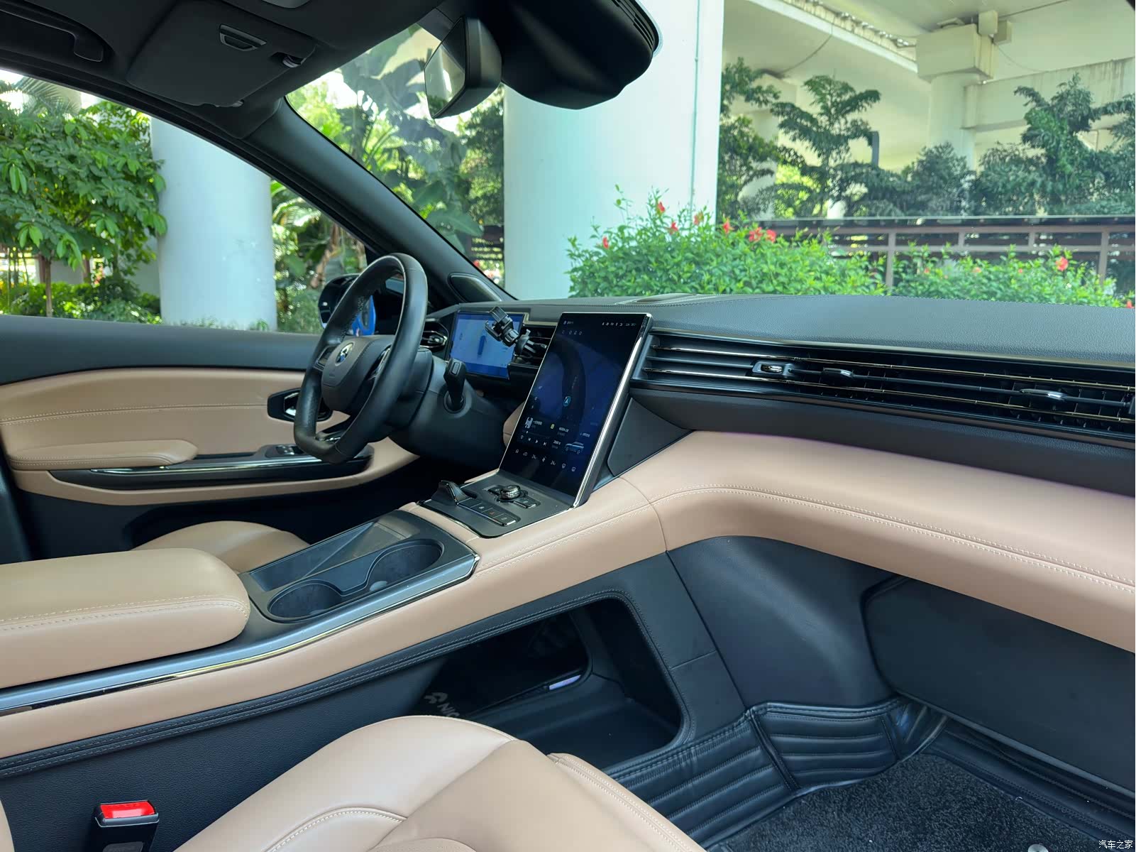 NIO ES6, 2020 14
