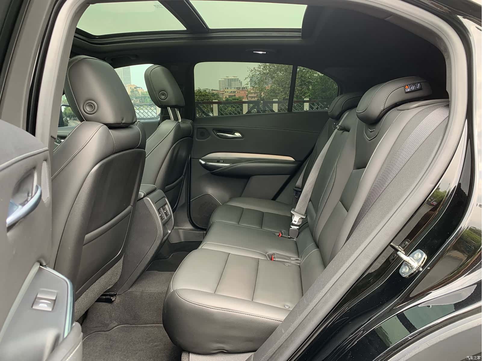 Cadillac XT4, 2020 15