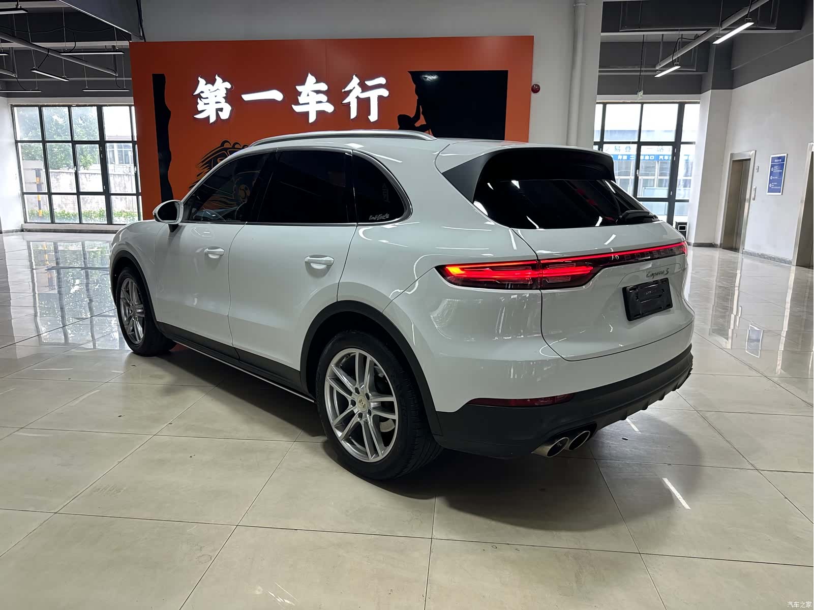 Porsche Cayenne, 2019 4