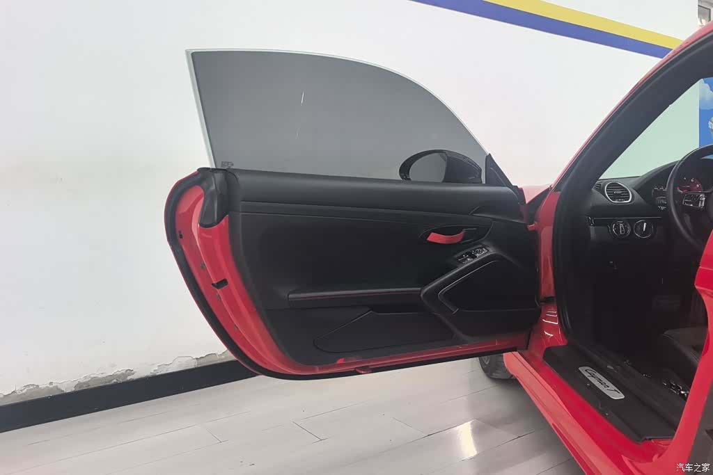 Porsche Cayman, 2020 7