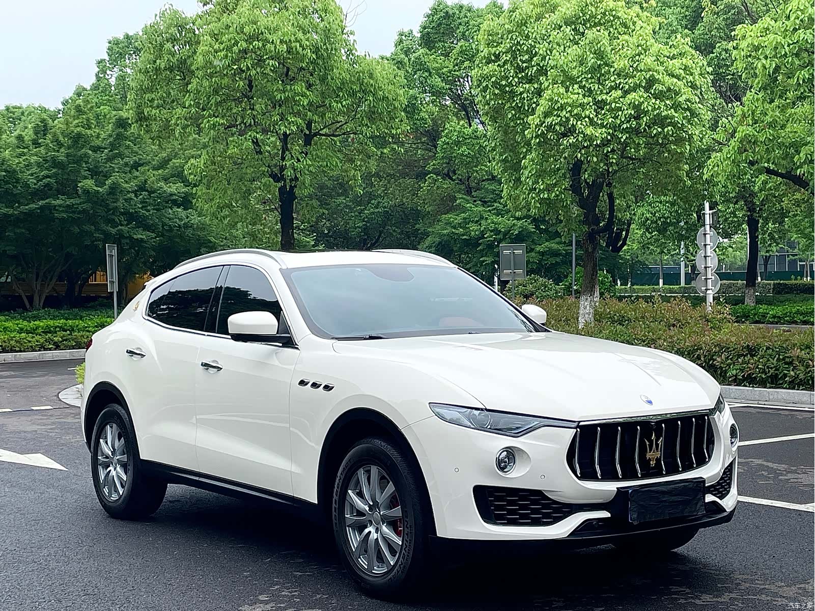 Maserati Levante, 2017 3