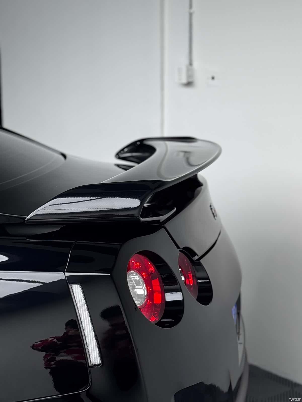 Nissan GT-R, 2014 9