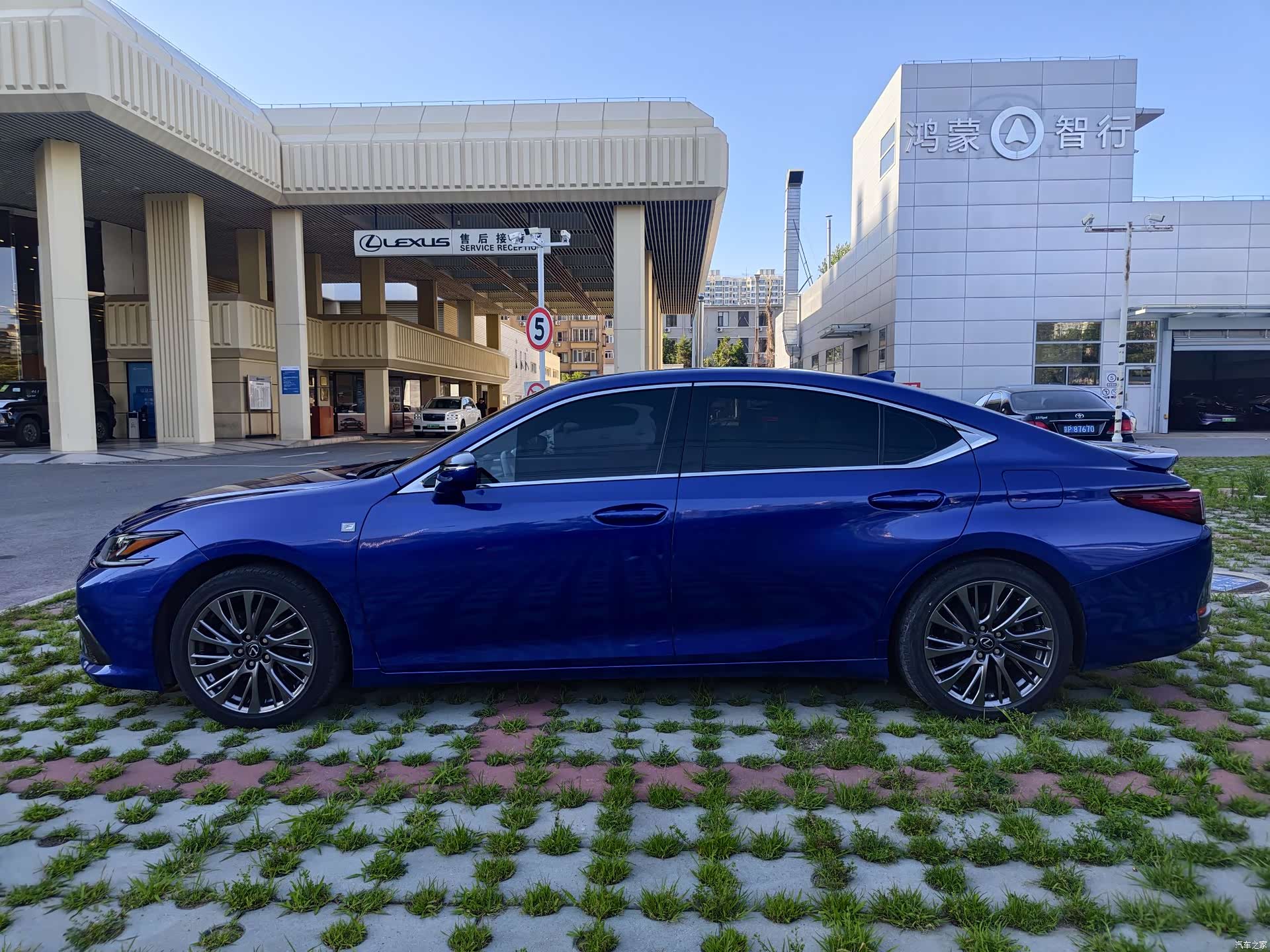 Lexus ES, 2019 2