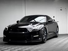 �ղ�GT-R 2014�� 3.8T Premium Edition ��ɫ����