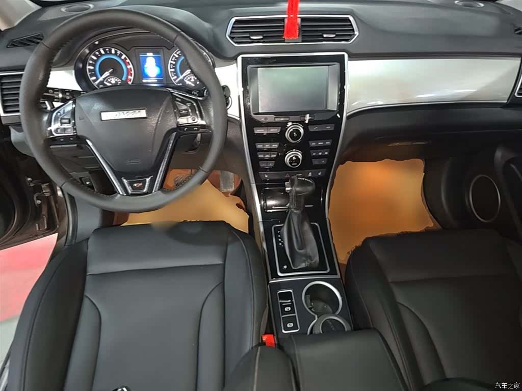 Haval H2, 2016 10