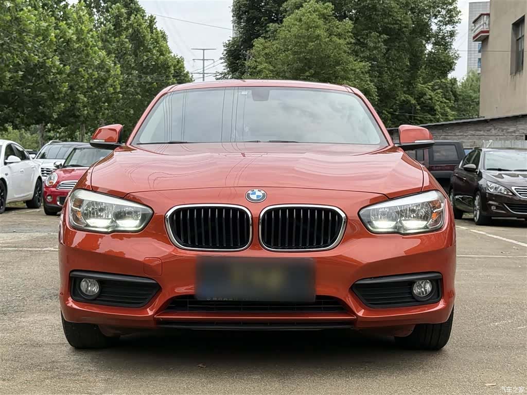 BMW 1 Series, 2016 все фото