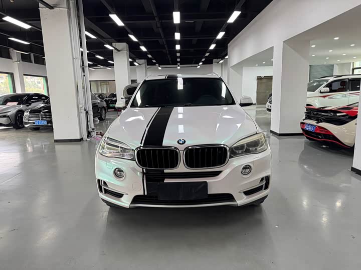 BMW X5 2014 xDrive35i Leading