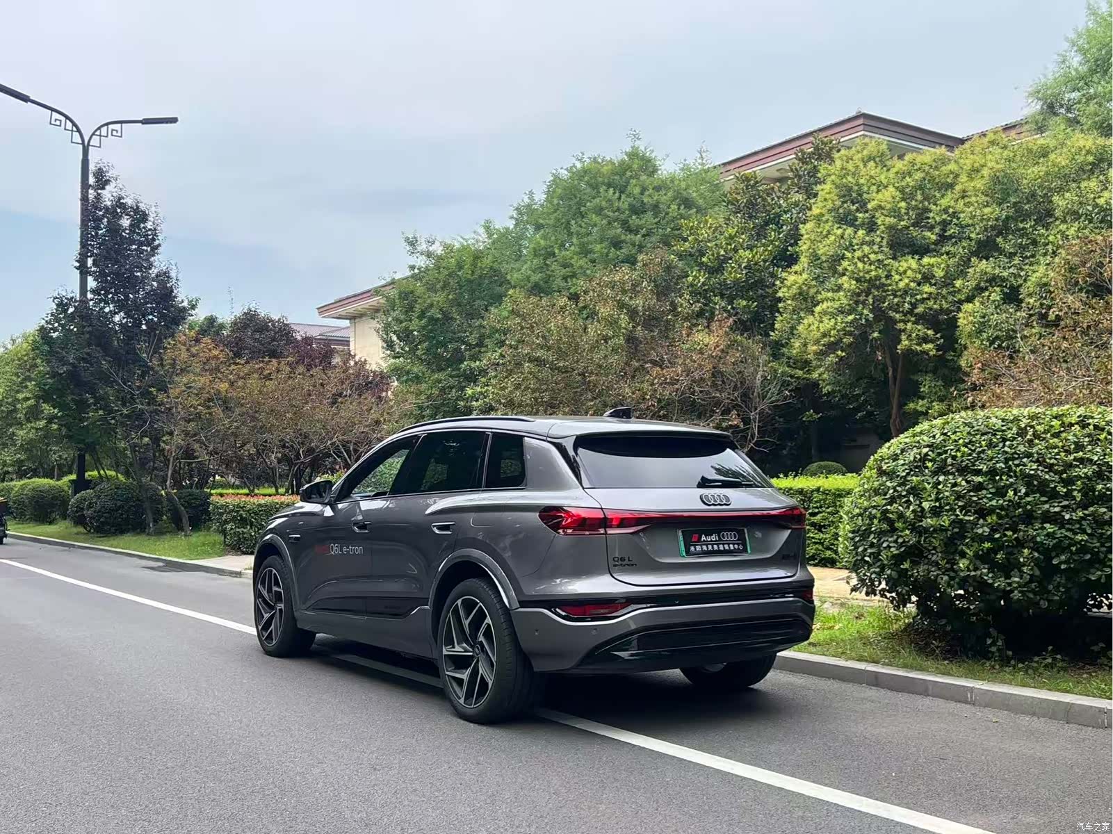Audi e-tron, 2025 4