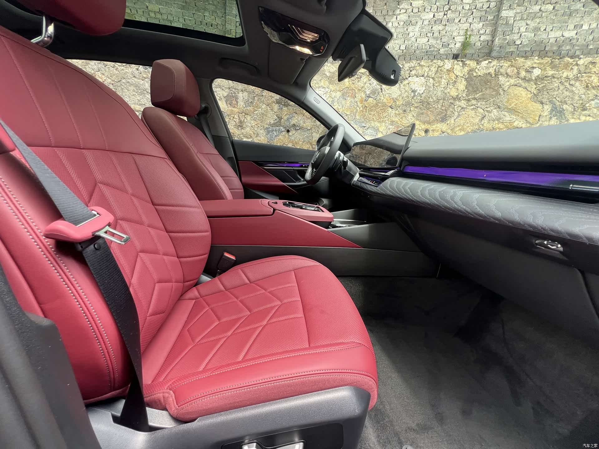 BMW 5 Series, 2025 6