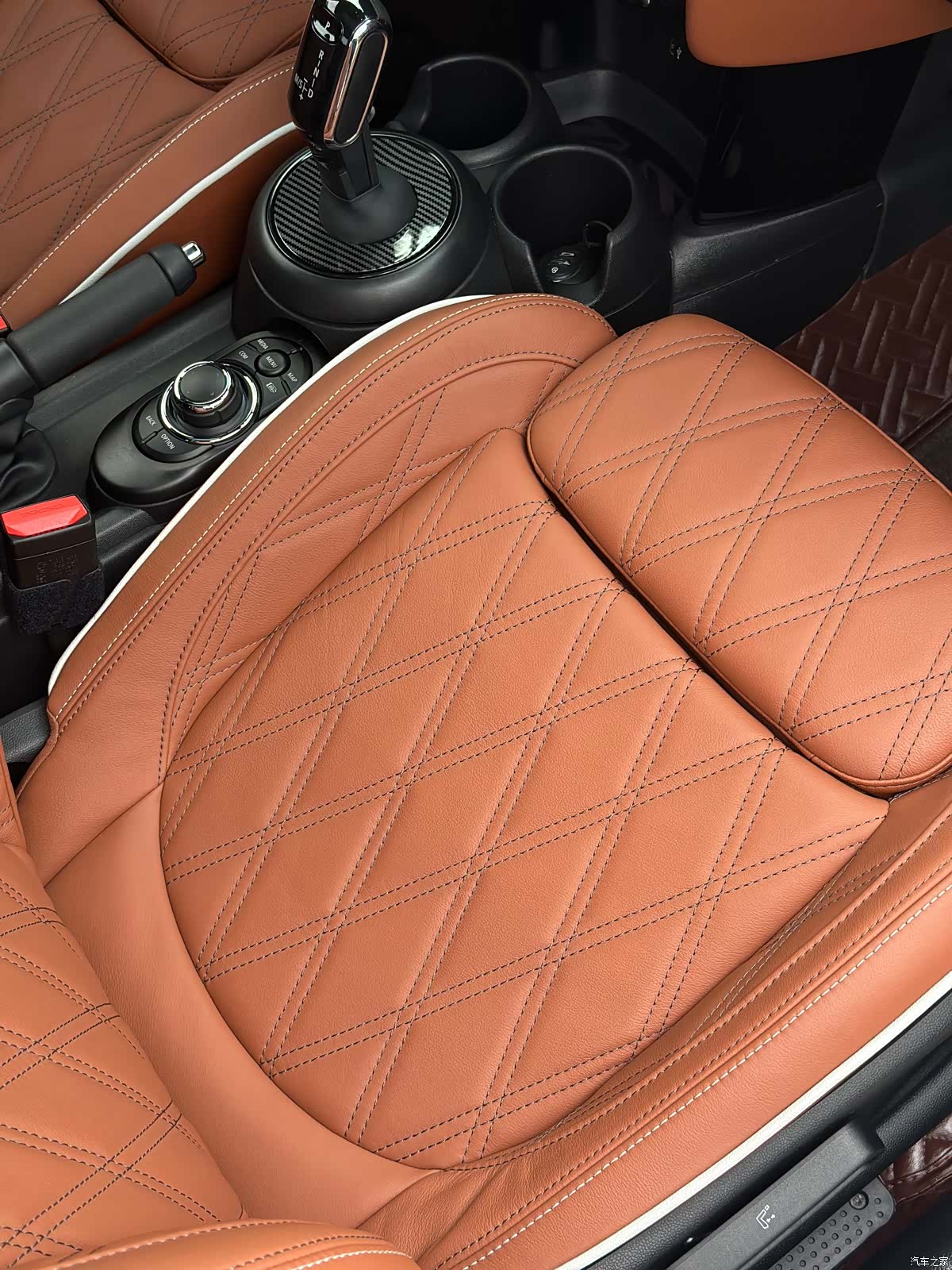Mini Cooper, 2023 10