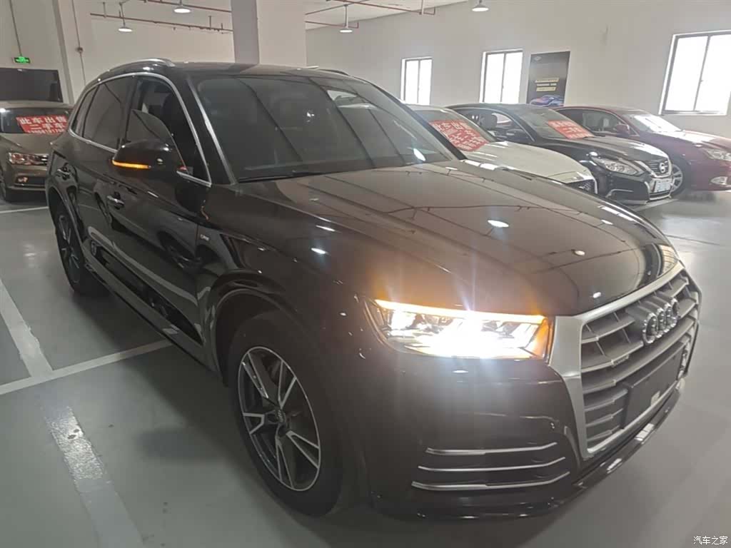 Audi Q5L, 2019 4